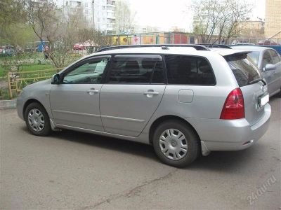 Лот: 1643210. Фото: 1. продам Toyota Corolla Fielder. Автомобили