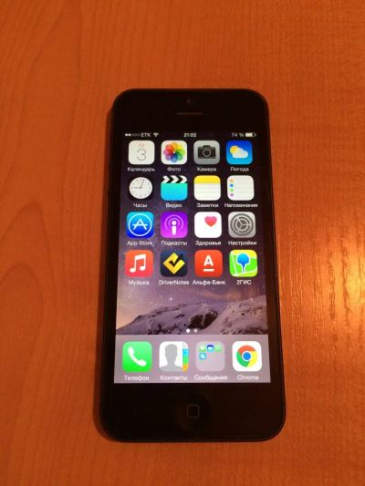 Лот: 5639715. Фото: 1. iphone 5 black 16Gb РСТ. Смартфоны