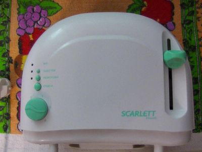 Лот: 6054073. Фото: 1. Тостер Scarlett SC-111 750w (Б... Кухонная
