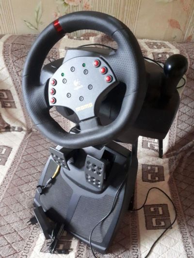 Лот: 16034439. Фото: 1. Руль Logitech MOMO Racing. Рули, джойстики