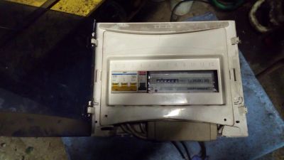 Лот: 7032144. Фото: 1. щиток со счетчиком 380в. Счётчики электроэнергии