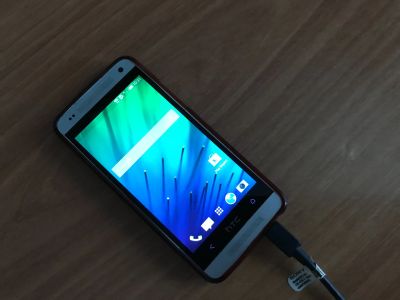 Лот: 17833353. Фото: 1. Htc one mini. Смартфоны