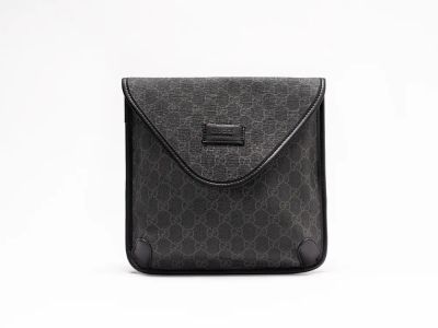 Лот: 24977314. Фото: 1. Наплечная сумка Gucci. Сумки