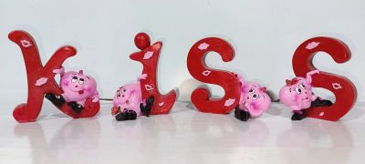 Лот: 20128177. Фото: 1. Статуэтки Kiss подарок для "Любимой... Фигурки, статуэтки