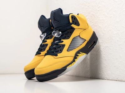 Лот: 24975865. Фото: 1. Кроссовки Nike Air Jordan 5. Кеды, кроссовки, слипоны