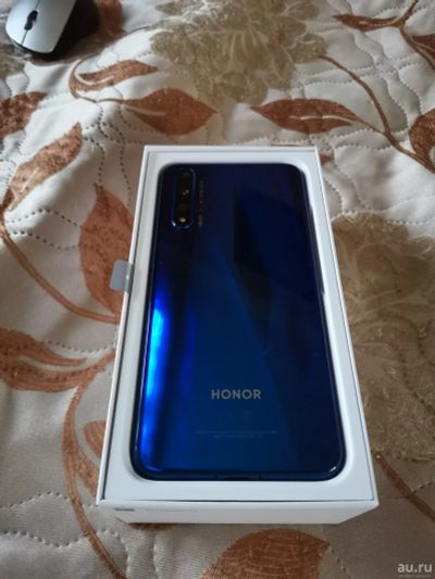Лот: 14796696. Фото: 1. Honor 20. Смартфоны
