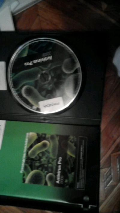 Лот: 9678867. Фото: 1. Диск антивирус 2009. CD, DVD, BluRay