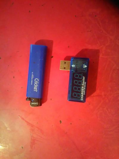Лот: 6367371. Фото: 1. Charger Doctor, тестер напряжения... Радиолюбительский инструмент