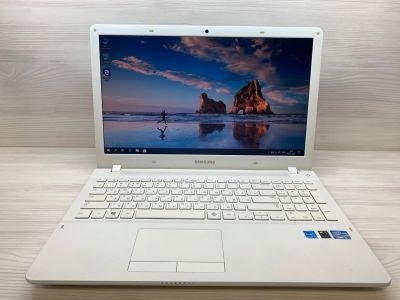 Лот: 15948100. Фото: 1. 15.6" Ноутбук Samsung NP370R5E-A03RU... Ноутбуки