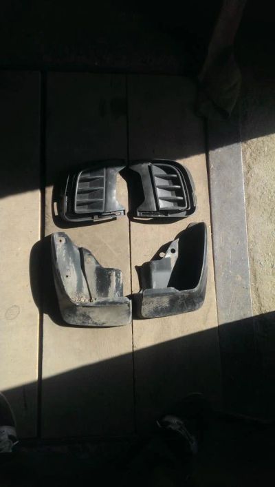 Лот: 9648788. Фото: 1. Задние бразговики Subaru Impreza... Кузов