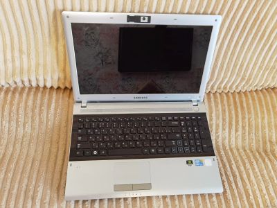 Лот: 17825993. Фото: 1. Ноутбук Samsung RV511 (NP-RV511-S08RU... Ноутбуки