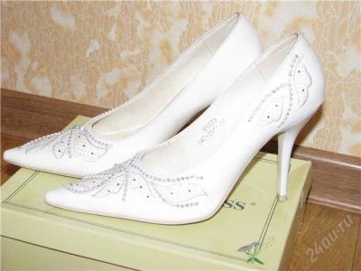 Лот: 2828630. Фото: 1. Свадебные туфли. Туфли