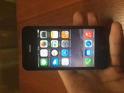 Лот: 4897891. Фото: 1. Iphone 4s 16gb. Смартфоны