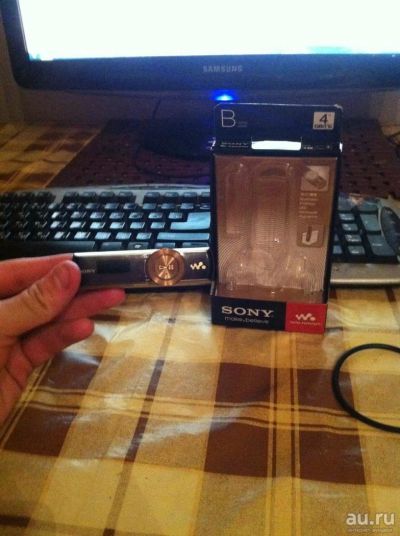 Лот: 8347216. Фото: 1. Sony NWZ-B173F 4Gb (желтый) Покупатель... Плееры
