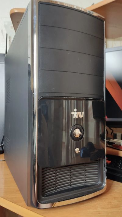 Лот: 17919475. Фото: 1. Системный блок intel E8400 2х3... Компьютеры в сборе