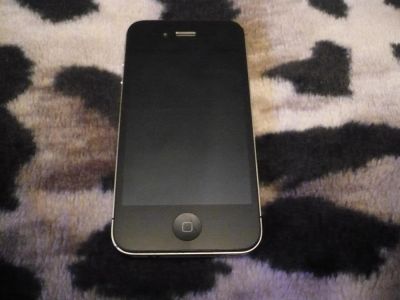 Лот: 3671769. Фото: 1. Iphone 4s 64гб(черный).Продам... Смартфоны