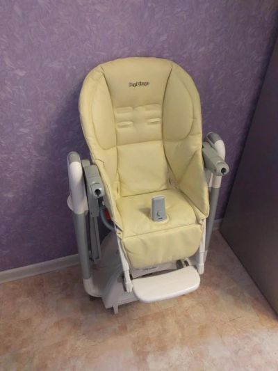 Лот: 7460989. Фото: 1. Стульчик для кормления Peg-Perego... Стульчики для кормления