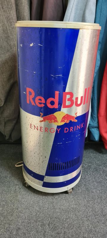 Лот: 19015120. Фото: 1. Холодильник Red Bull. Холодильное