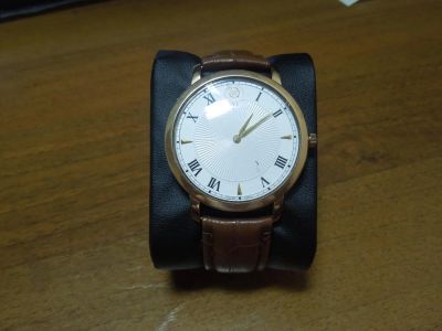 Лот: 8061354. Фото: 1. Продам Мужские Золотые часы Qwill... Драгоценные наручные часы