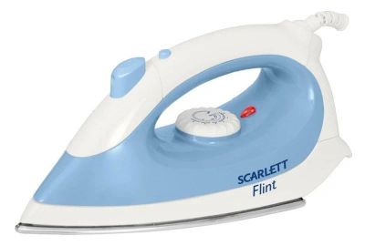 Лот: 9829879. Фото: 1. Утюг Scarlett SC-136S. Утюги, парогенераторы, отпариватели