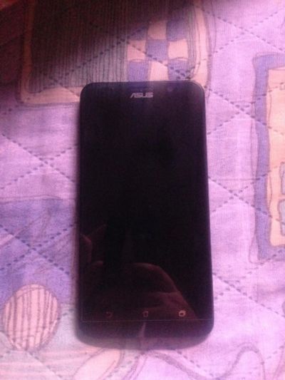 Лот: 7647181. Фото: 1. ZenFone 2 ZE551ML 16Gb Ram 2Gb... Смартфоны