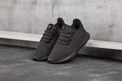Лот: 12686627. Фото: 1. Кроссовки Adidas Tubular Shadow... Кеды, кроссовки, слипоны
