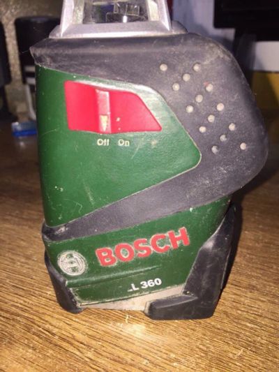 Лот: 10311332. Фото: 1. Лазерный нивелир Bosch PLL360. Электроинструмент