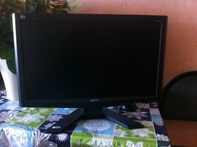 Лот: 4528007. Фото: 1. Монитор lcd Acer X193HQ. ЖК-мониторы