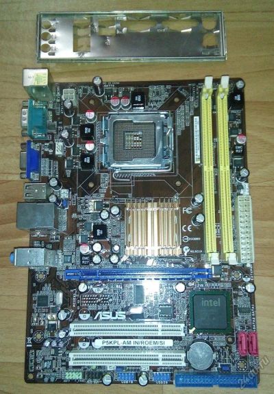Лот: 6708941. Фото: 1. ASUS P5KPL-AM IN/ROEM/SI. Материнские платы
