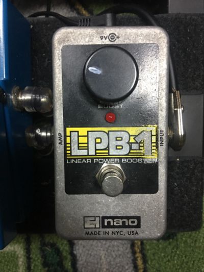 Лот: 12534903. Фото: 1. Electro-Harmonix LPB-1 Booster. Гитарные эффекты и комбоусилители