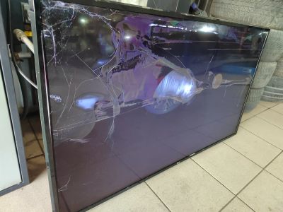 Лот: 25730621. Фото: 1. UHD Телевизор LG 49UM7020 Разбит... Телевизоры