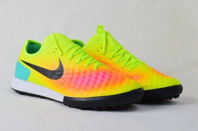 Лот: 16968808. Фото: 1. Грунтовки мужские Nike MagistaX... Кеды, кроссовки, слипоны