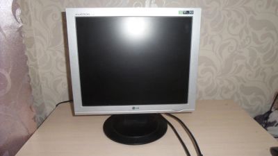 Лот: 8791029. Фото: 1. Монитор LCD 17" LG L1732S. ЖК-мониторы