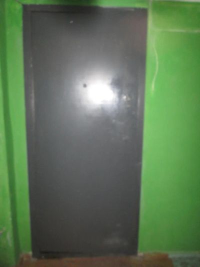 Лот: 5320228. Фото: 1. металлическая дверь БУ. Двери входные