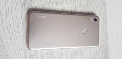 Лот: 17182875. Фото: 1. Honor 8a. Смартфоны