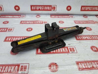 Лот: 20895510. Фото: 1. Домкрат 1200 кг Toyota (б/у). Двигатель и элементы двигателя