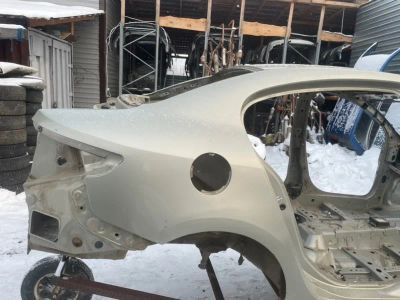 Лот: 24627554. Фото: 1. крыло Renault Fluence L30R. Двигатель и элементы двигателя
