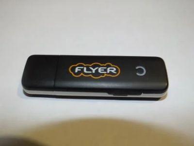 Лот: 3659349. Фото: 1. 3G модем FLYER U12. Проводные модемы