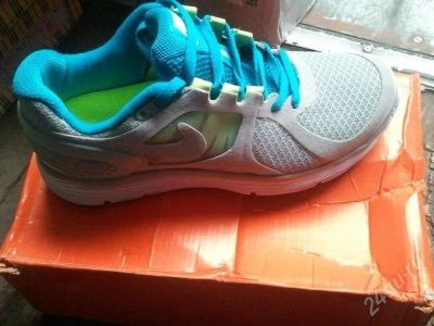Лот: 1842837. Фото: 1. Женские Кроссовки Nike(найк)все... Кеды, кроссовки, слипоны