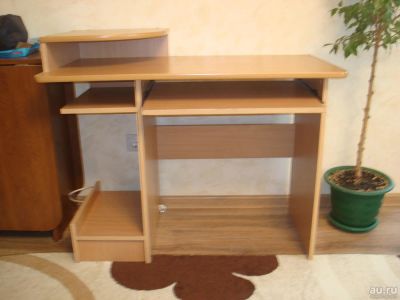 Лот: 8364111. Фото: 1. стол компьютерный. Компьютерные и письменные столы