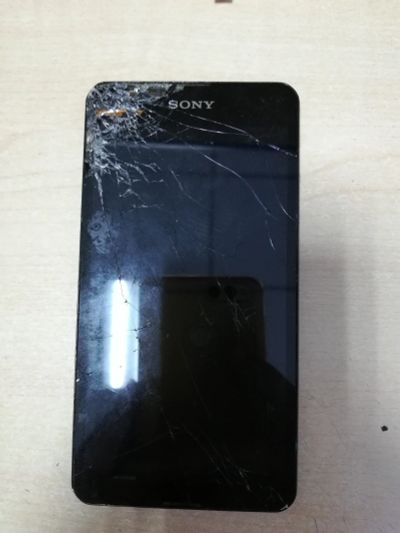 Лот: 16622275. Фото: 1. A542 . Sony Xperia E4g . Sony... Дисплеи, дисплейные модули, тачскрины