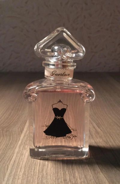 Лот: 7346769. Фото: 1. Туалетная вода Guerlain la petite... Женская парфюмерия