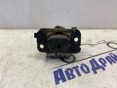 Лот: 21715534. Фото: 1. кнопка открывания багажника toyota... Двигатель и элементы двигателя