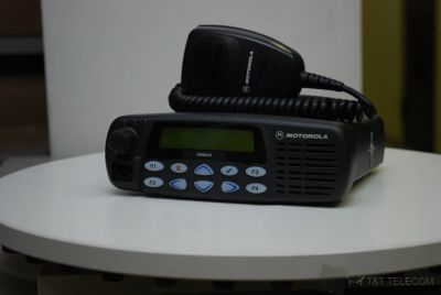 Лот: 9829902. Фото: 1. Радиостанция Motorola GM660. Рации, радиостанции