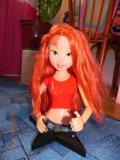 Лот: 818146. Фото: 1. Кукла Winx музыкальная (Блум). Куклы и аксессуары
