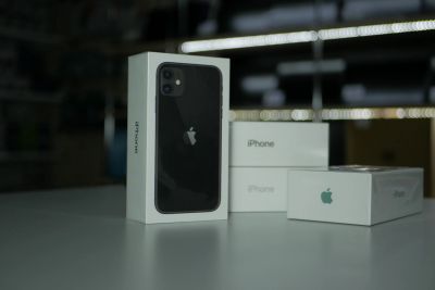 Лот: 15767191. Фото: 1. Смартфон Apple iPhone 11 64Gb... Смартфоны