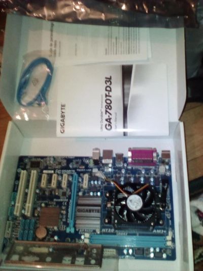 Лот: 7124283. Фото: 1. Материнская плата Gigabyte GA780T-D3L... Материнские платы