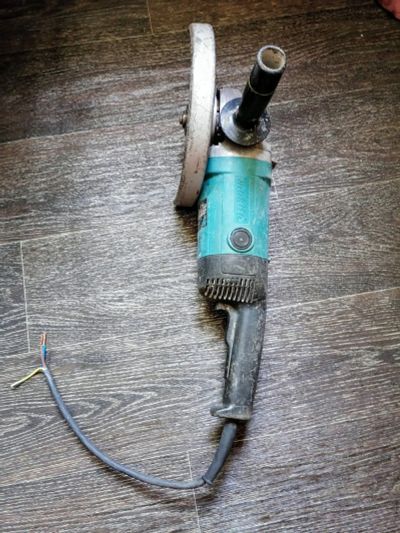 Лот: 16217616. Фото: 1. Makita GA9069 230мм. Электроинструмент