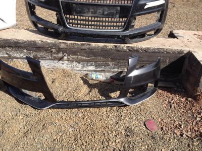 Лот: 3932706. Фото: 1. Audi A 4 бампер оригинал передний. Кузов
