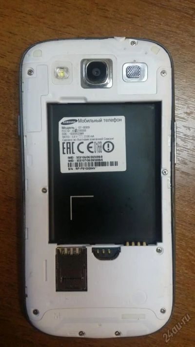 Лот: 5975399. Фото: 1. GT-I9300I. Смартфоны